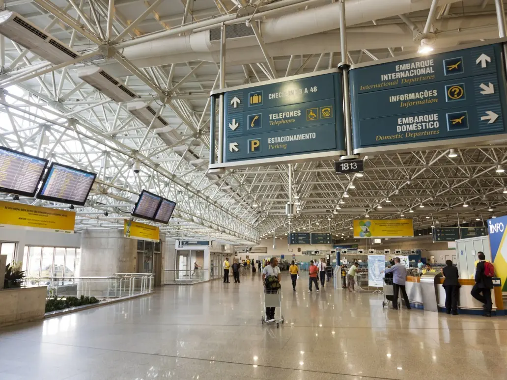 Recepção de Aeroportos — Águia Tour Locadora