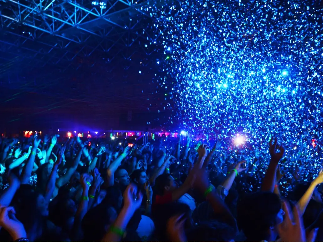 Congresso e Shows — Águia Tour Locadora